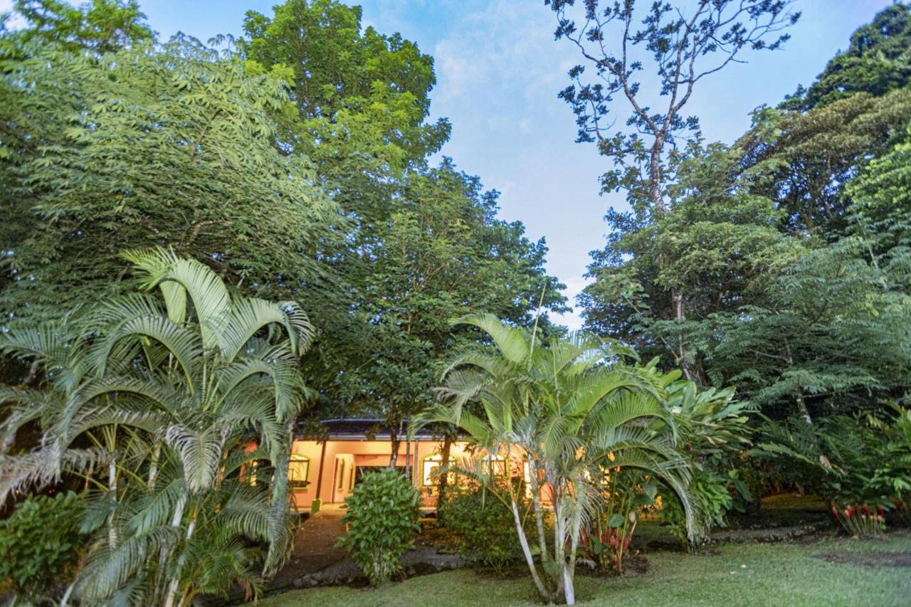"Hana'S Celeste Retreat" Large Modern Villa Sleeps 6 On 20 Acres Of Nature! Бійягуа Екстер'єр фото